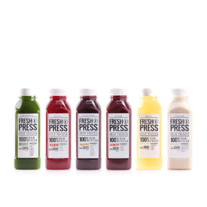 Detox package with cold-pressed juices and nut milk for 1-, 3- and 5-days cleanse
